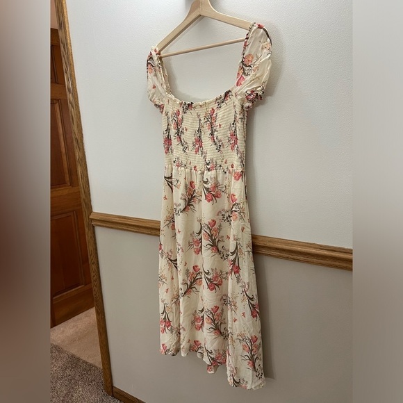 EUC REFORMATION Leila Ivory Pink Floral Smocked Bodice Slit Midi Dress - Picture 5 of 12